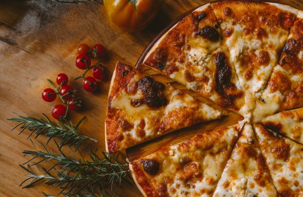pizza with berries
